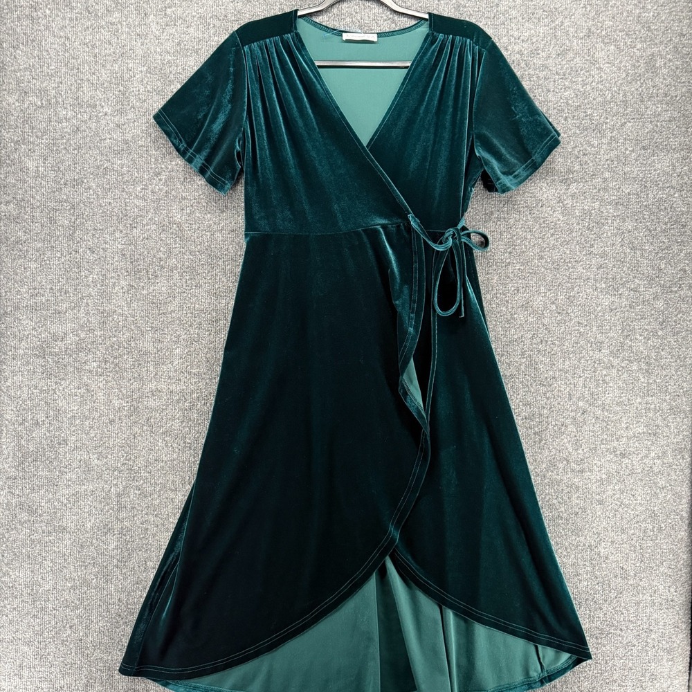 R Vivimos Wrap Dress Medium Velvet Green Short Sleeve Old Money Academia Holiday